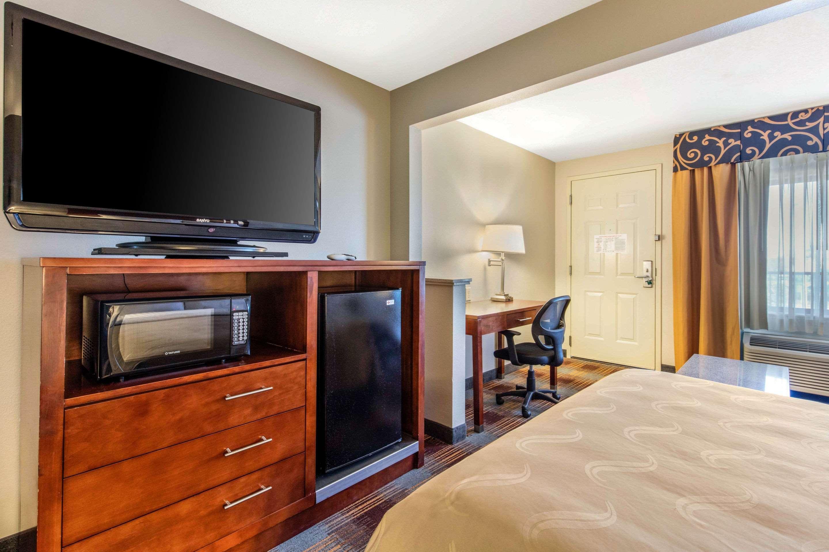 Quality Inn Airport I-240 Memphis Esterno foto