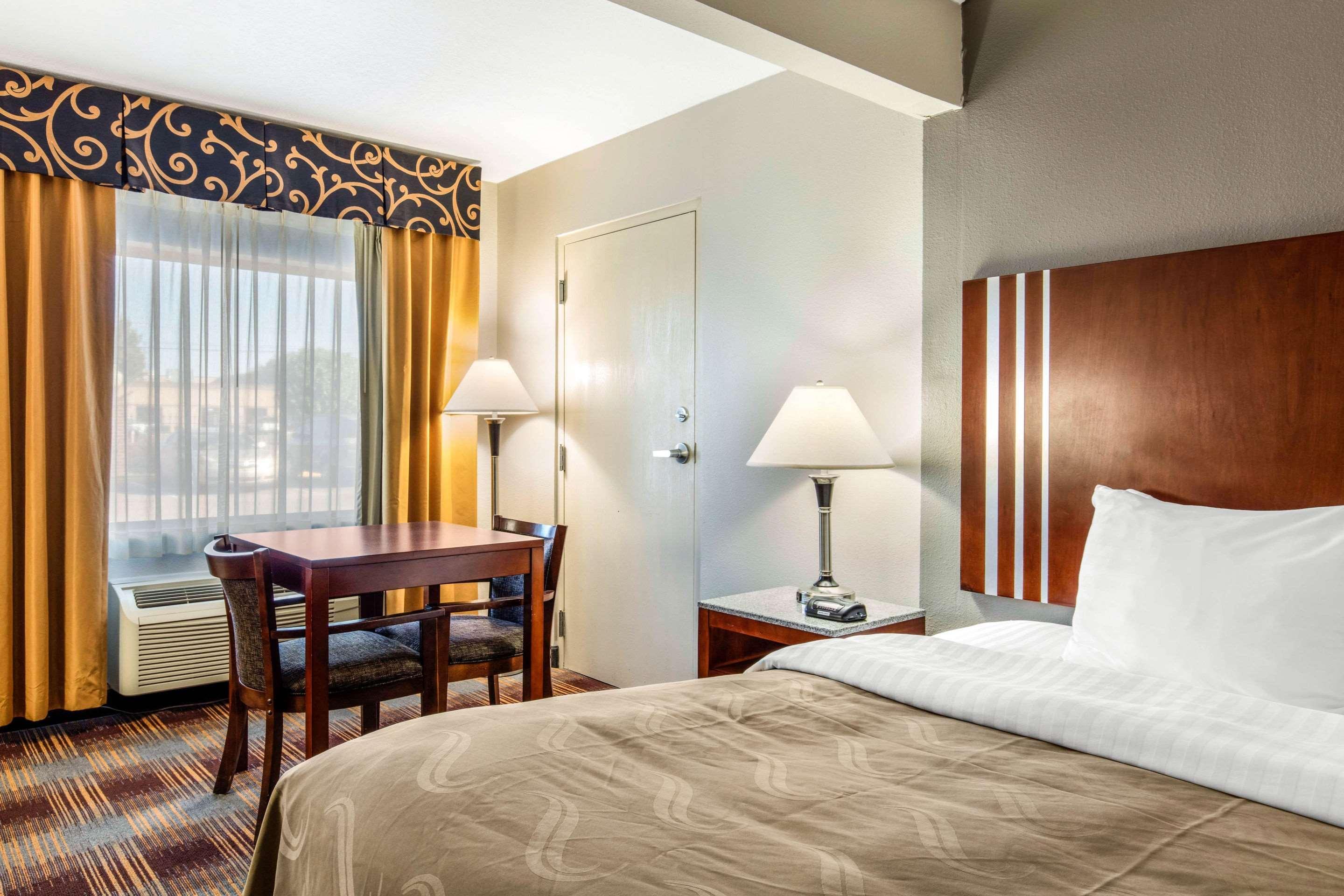 Quality Inn Airport I-240 Memphis Esterno foto