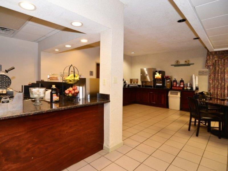 Quality Inn Airport I-240 Memphis Esterno foto