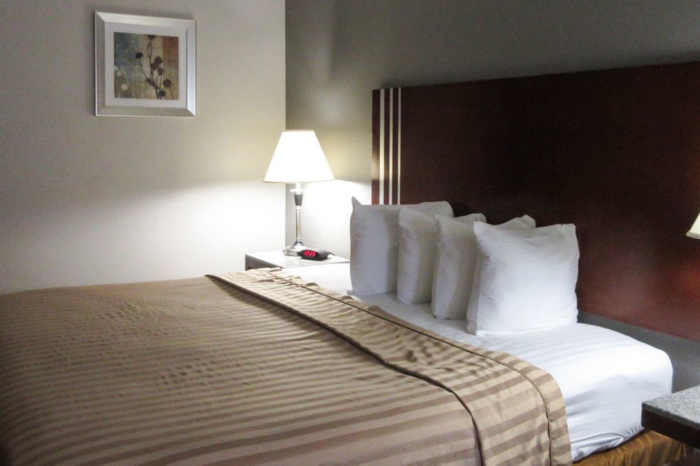 Quality Inn Airport I-240 Memphis Esterno foto