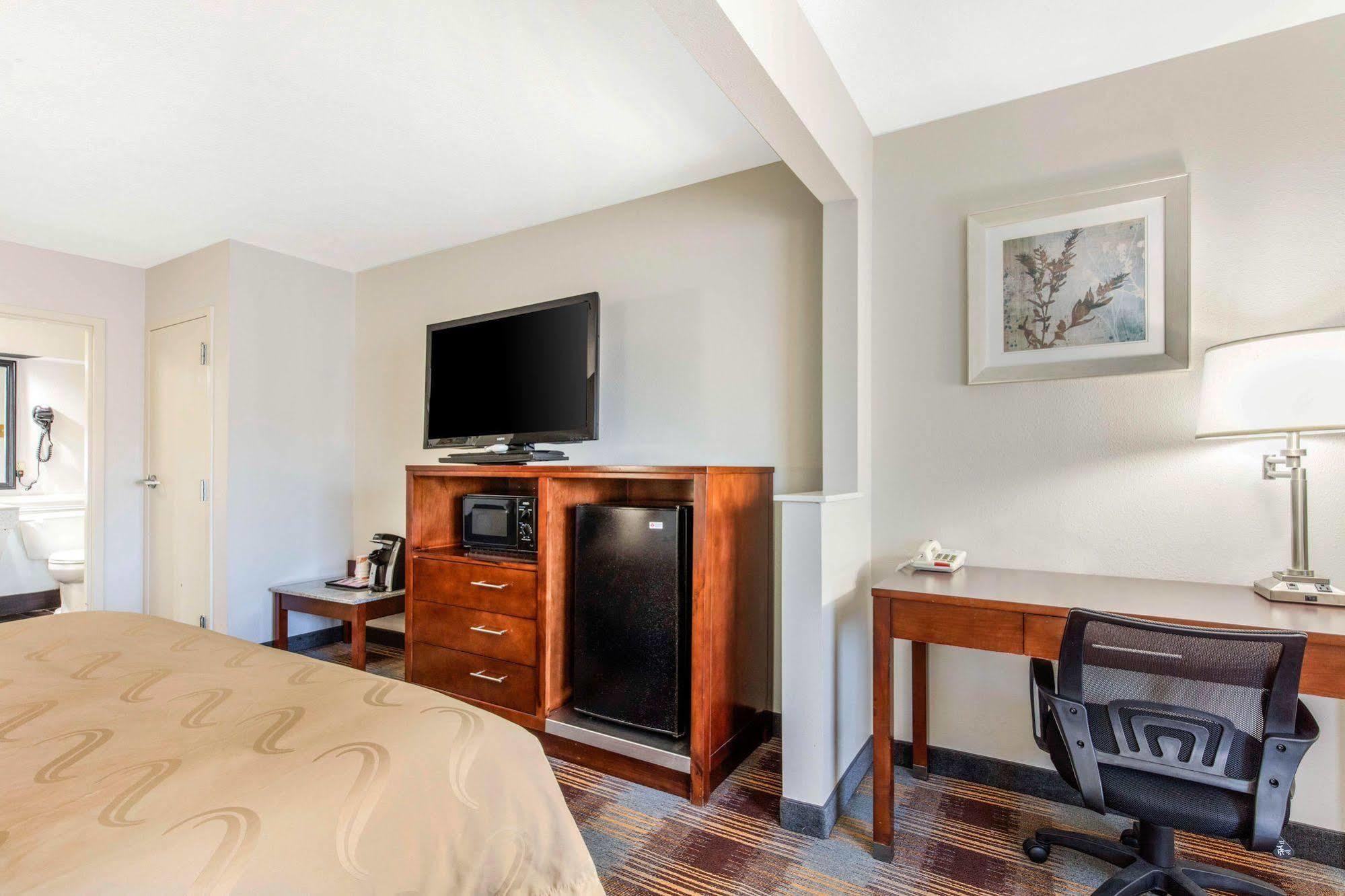 Quality Inn Airport I-240 Memphis Esterno foto